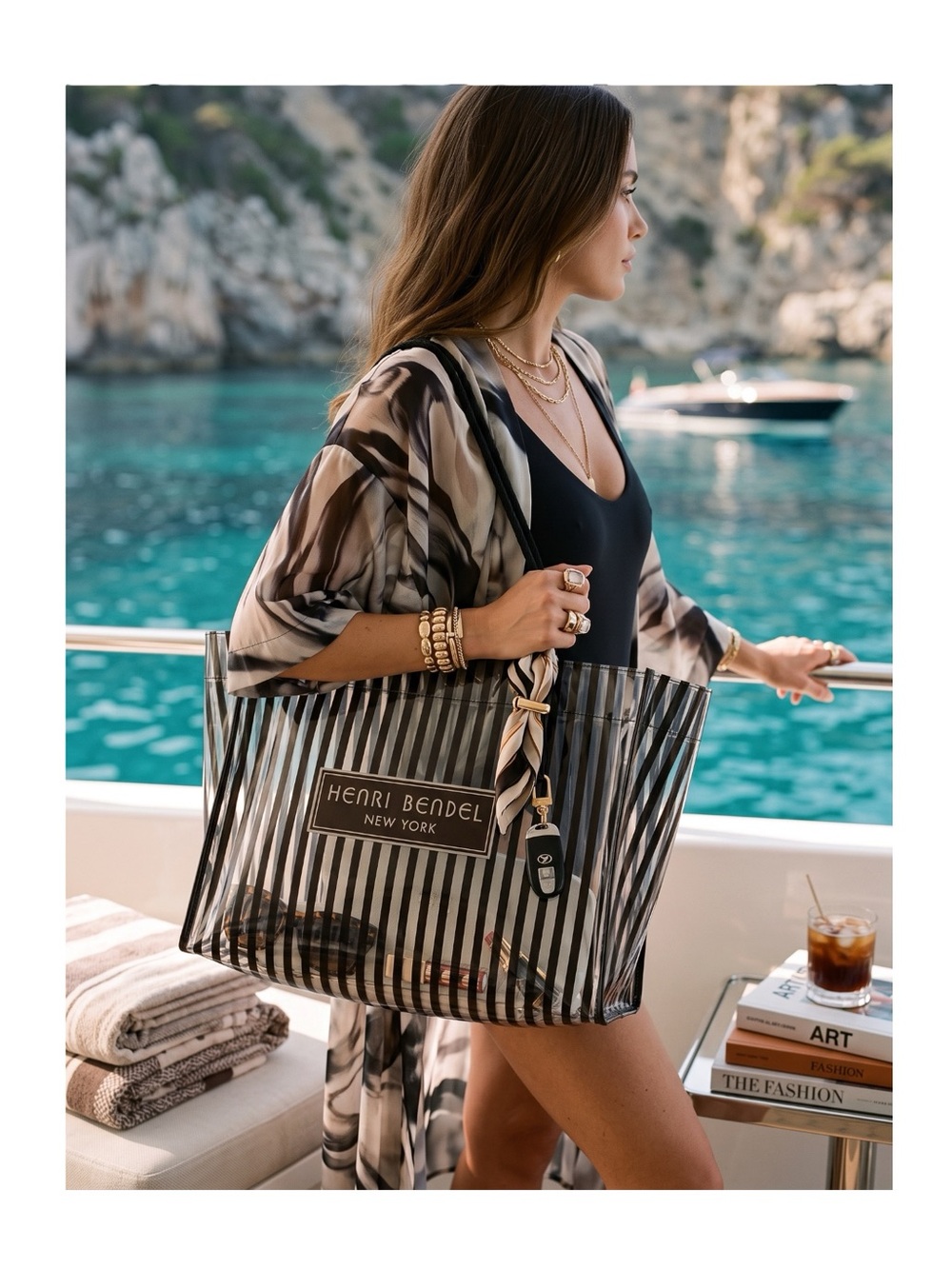 Super Rare: Henri Bendel ミ Signature PVC Stripe Tote ミ Brown Clear ミ Collectible